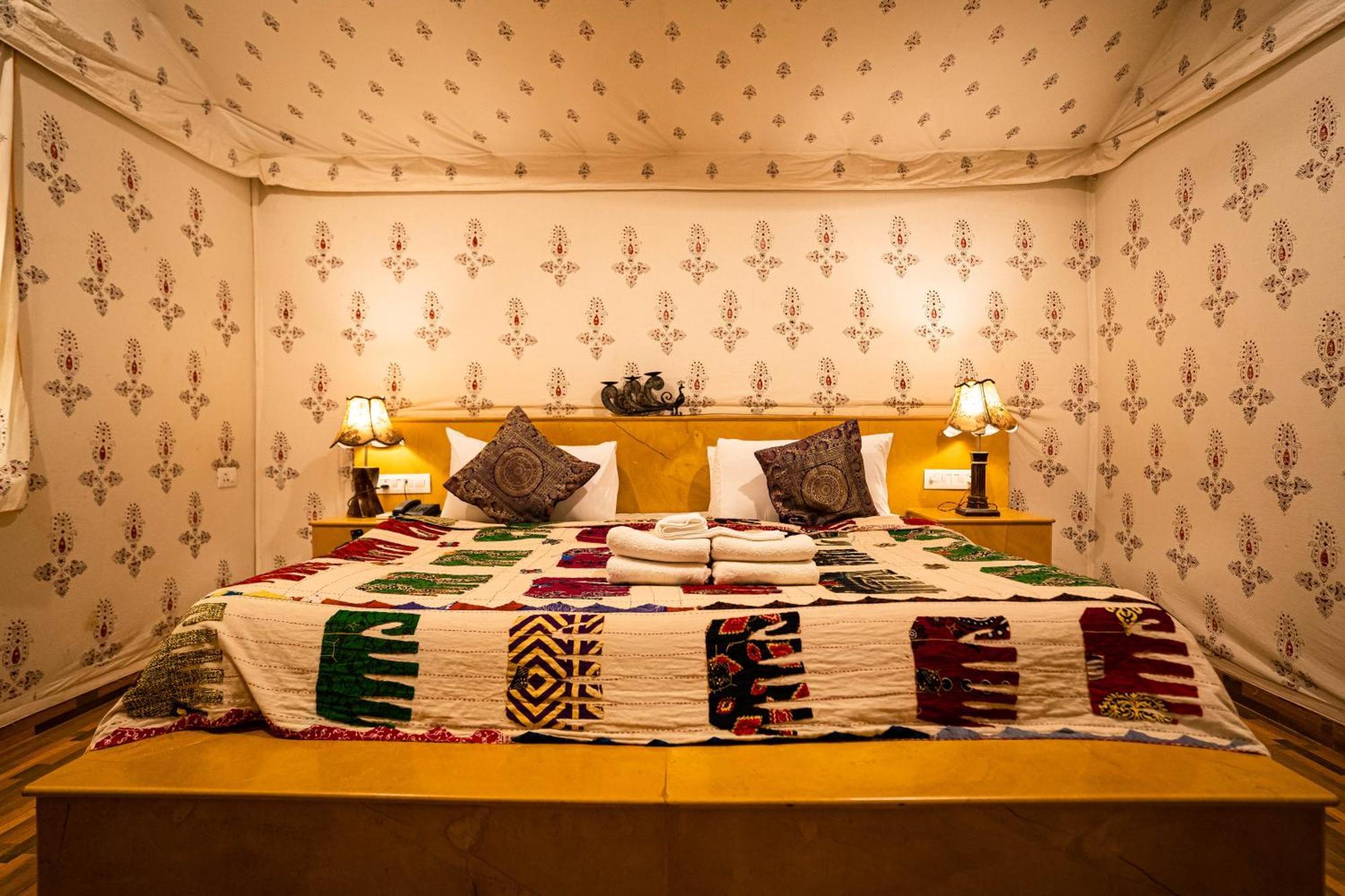 Chokhi Dhani Desert Camp Sam Bagian luar foto